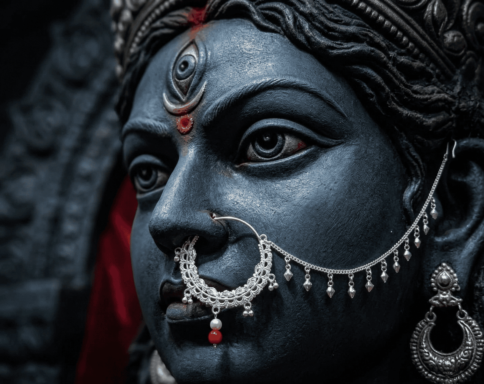 Ahankara Nothtana /Nose ring