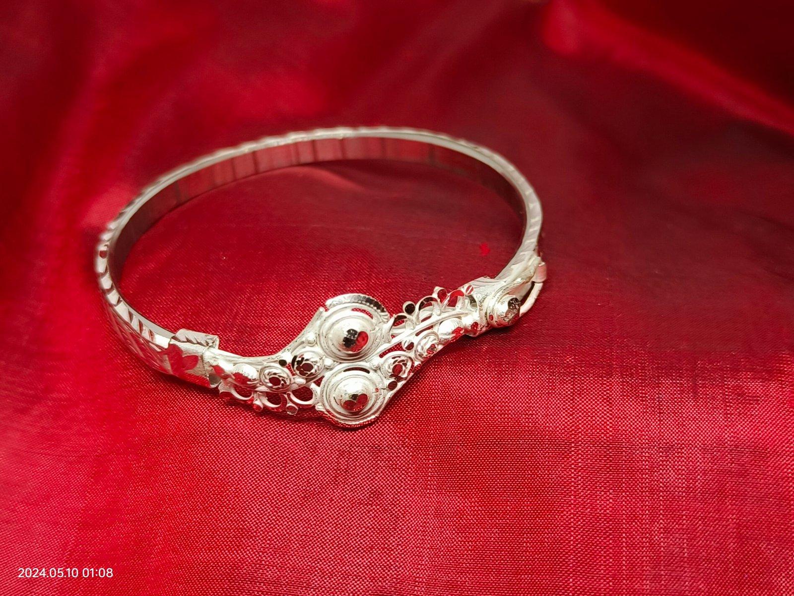 Anuradha Box Noa/Lohabadhano 2.5 view 2