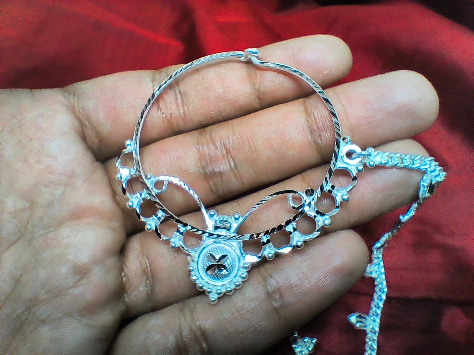 Aparna Noth / Nose Ring with Chain view 3