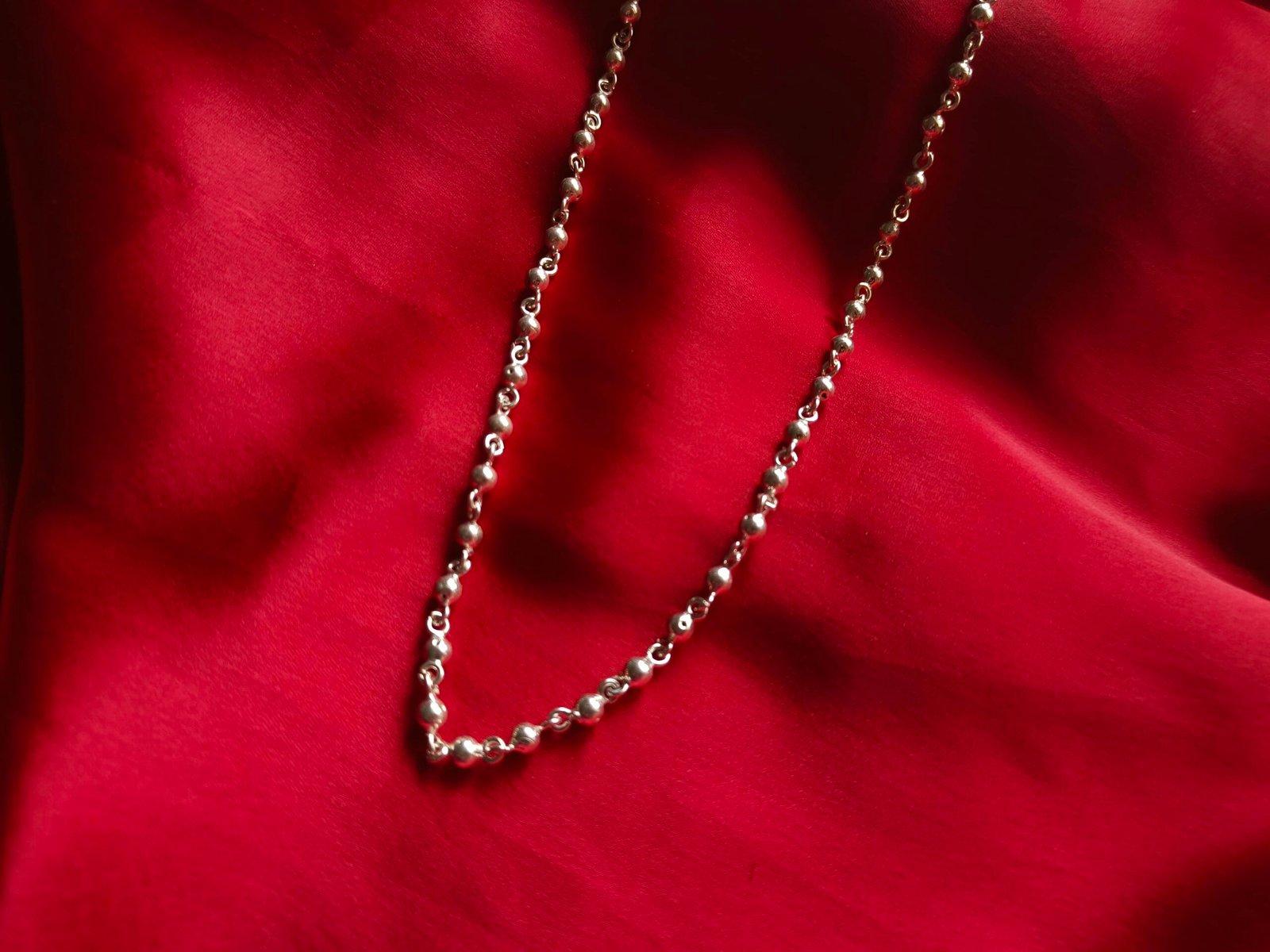 Ball Beads Necklace Long view 2