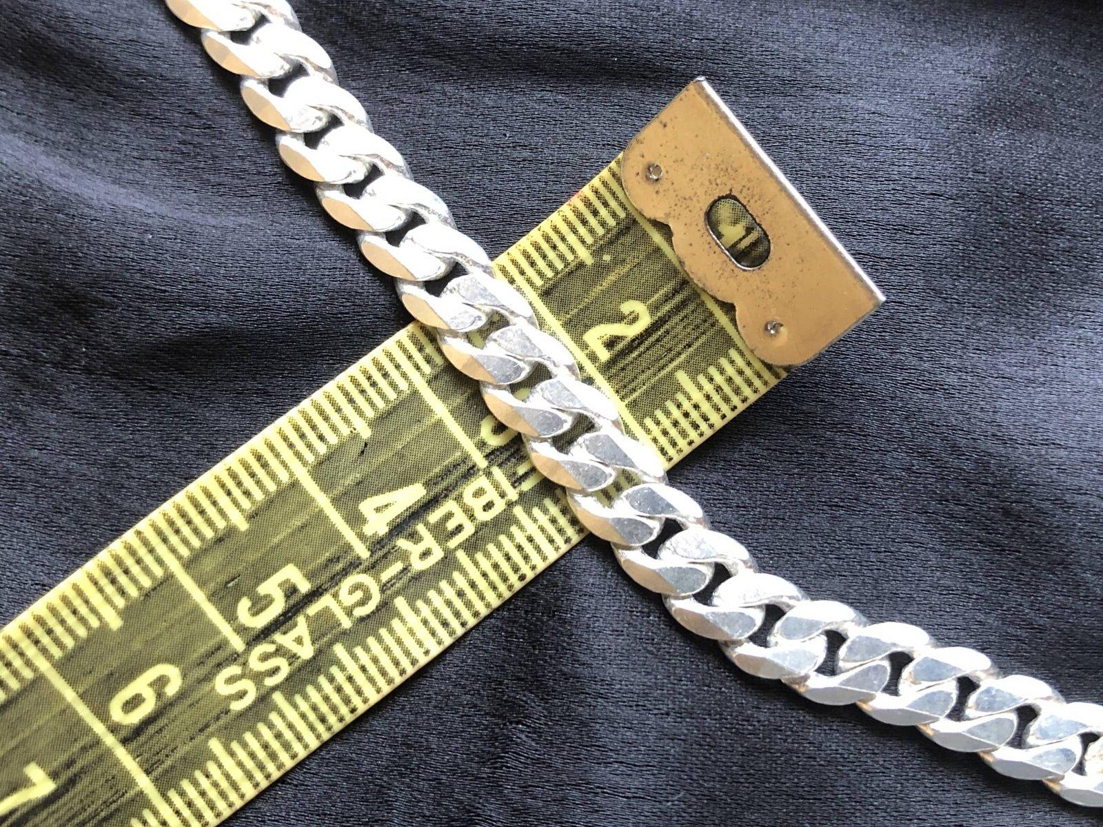 Charles Chain view 5