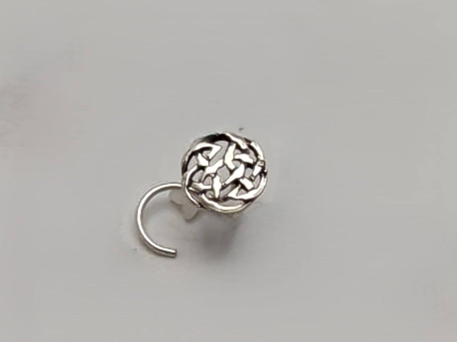 Entwined Nose Pin