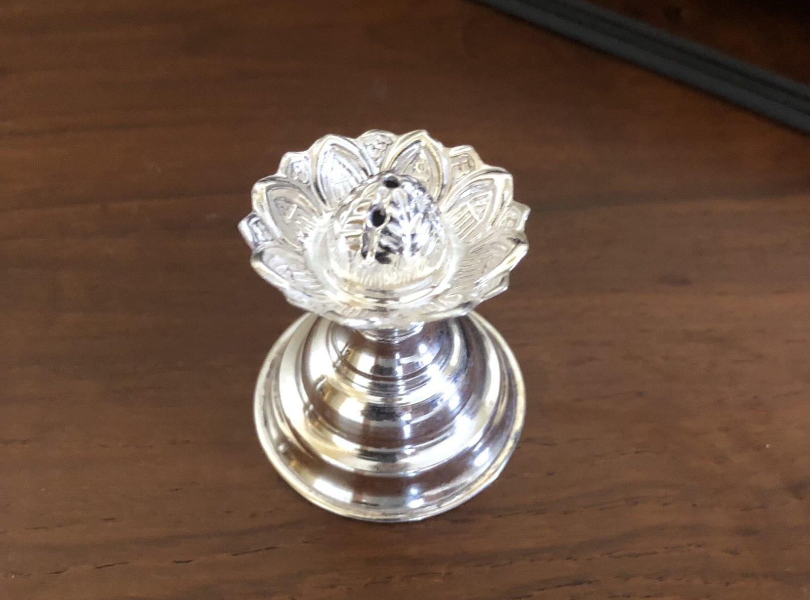 Flower Agarbati Stand/ Dhoopdani