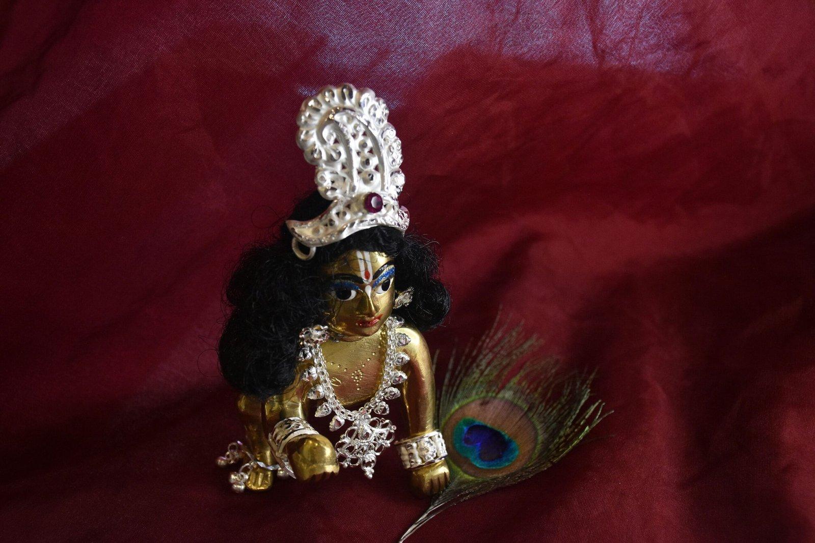 Gahenaz Silver Idol Jewellery Set with Chur for 3- 4″ Idol view 2