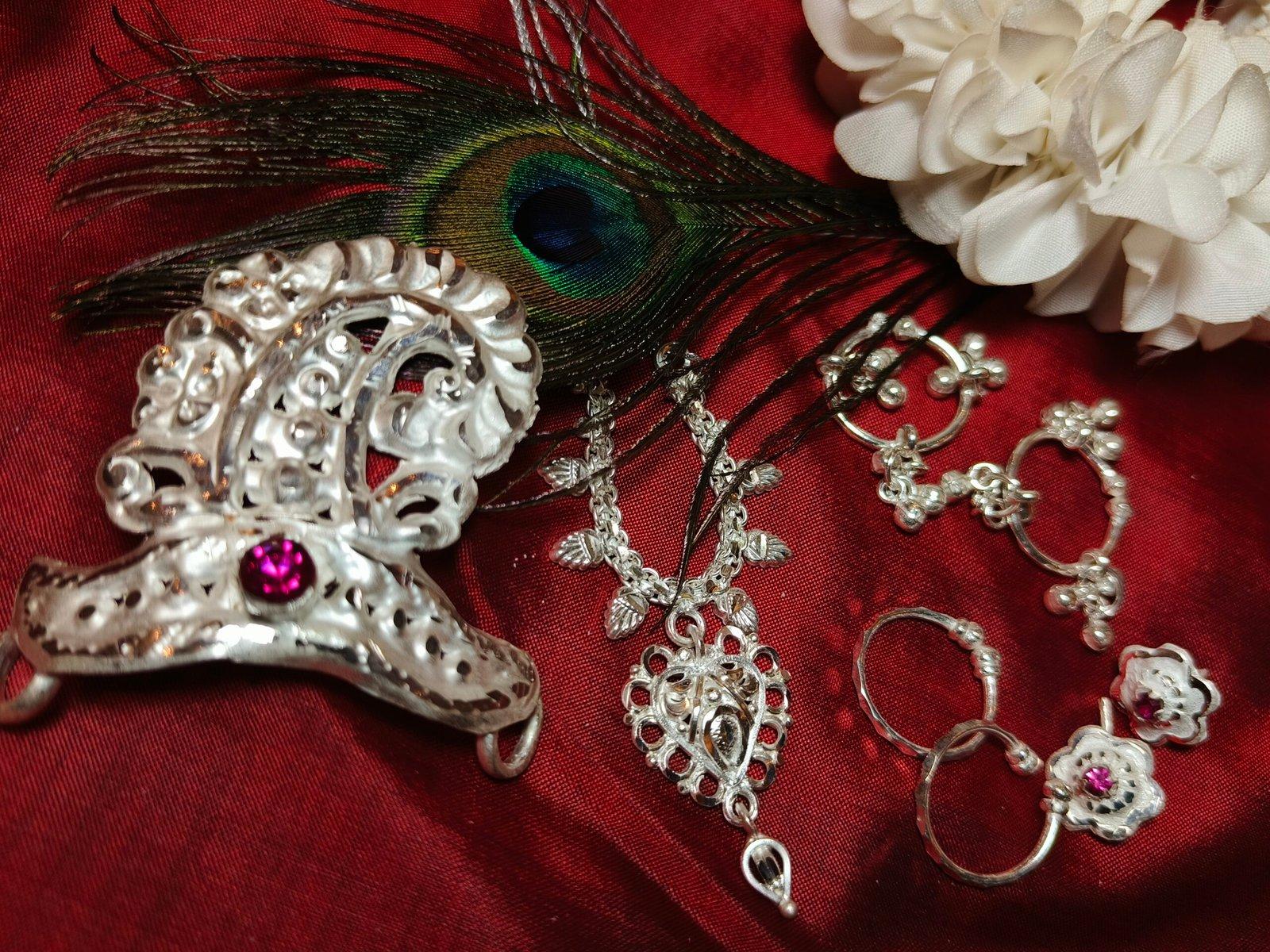 Gahenaz Silver Jewellery for Idol size 4-5