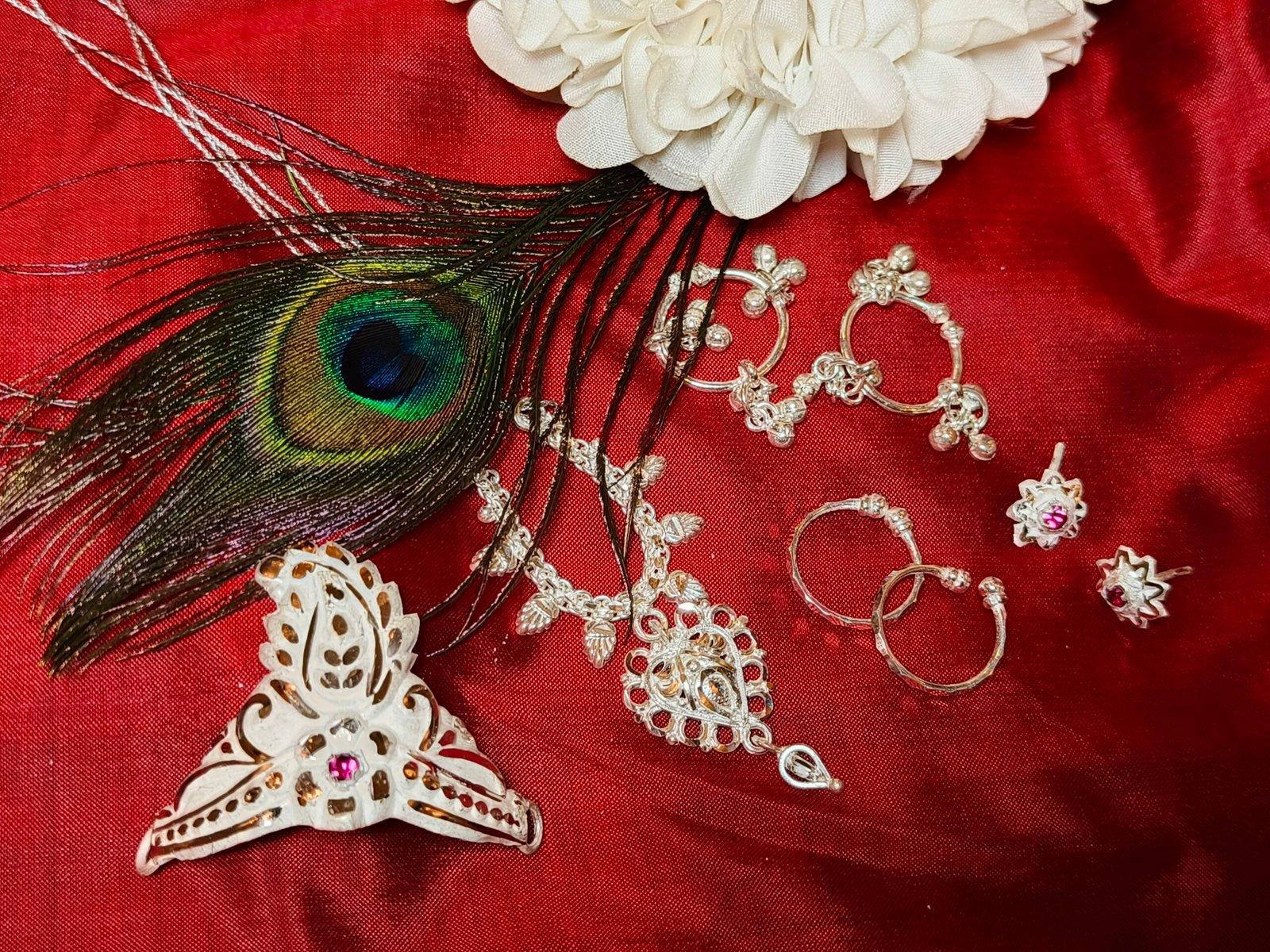 Gahenaz Silver Jewellery Set for for Idol size 3-4