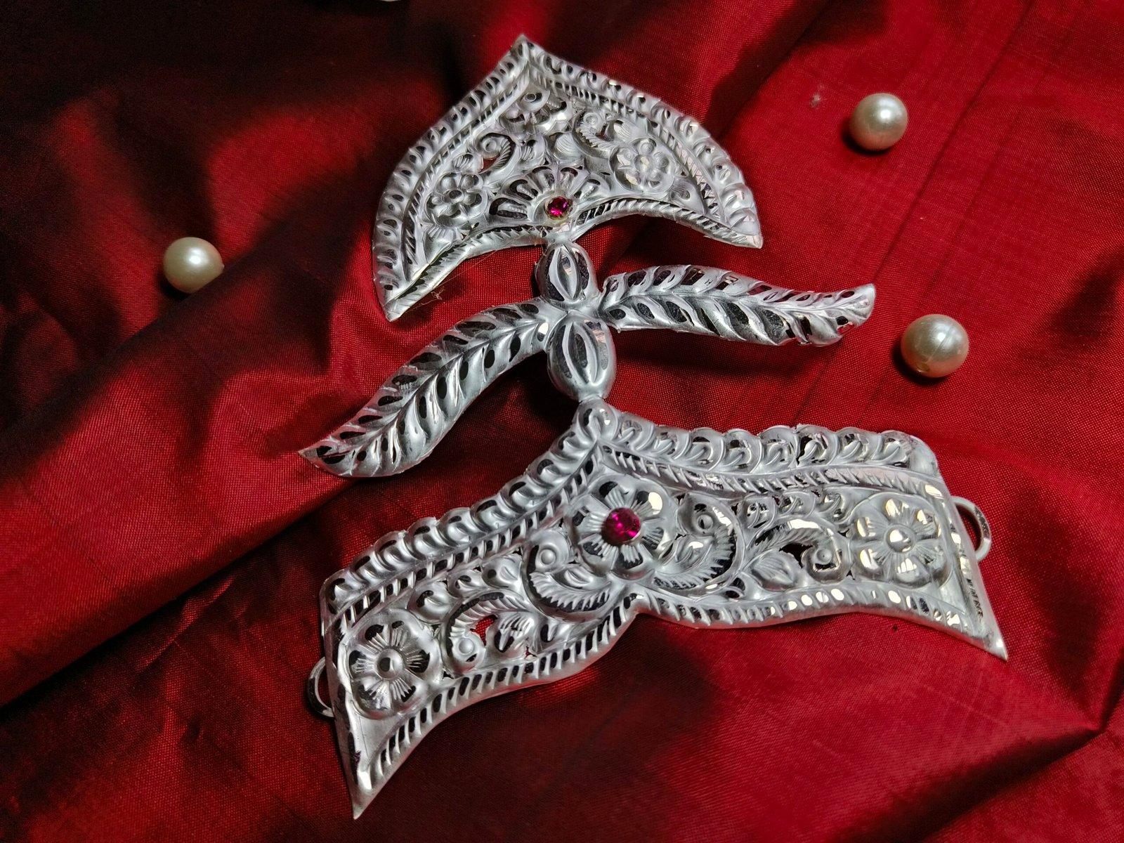 Gahenaz Silver Mukut for Devi Ma