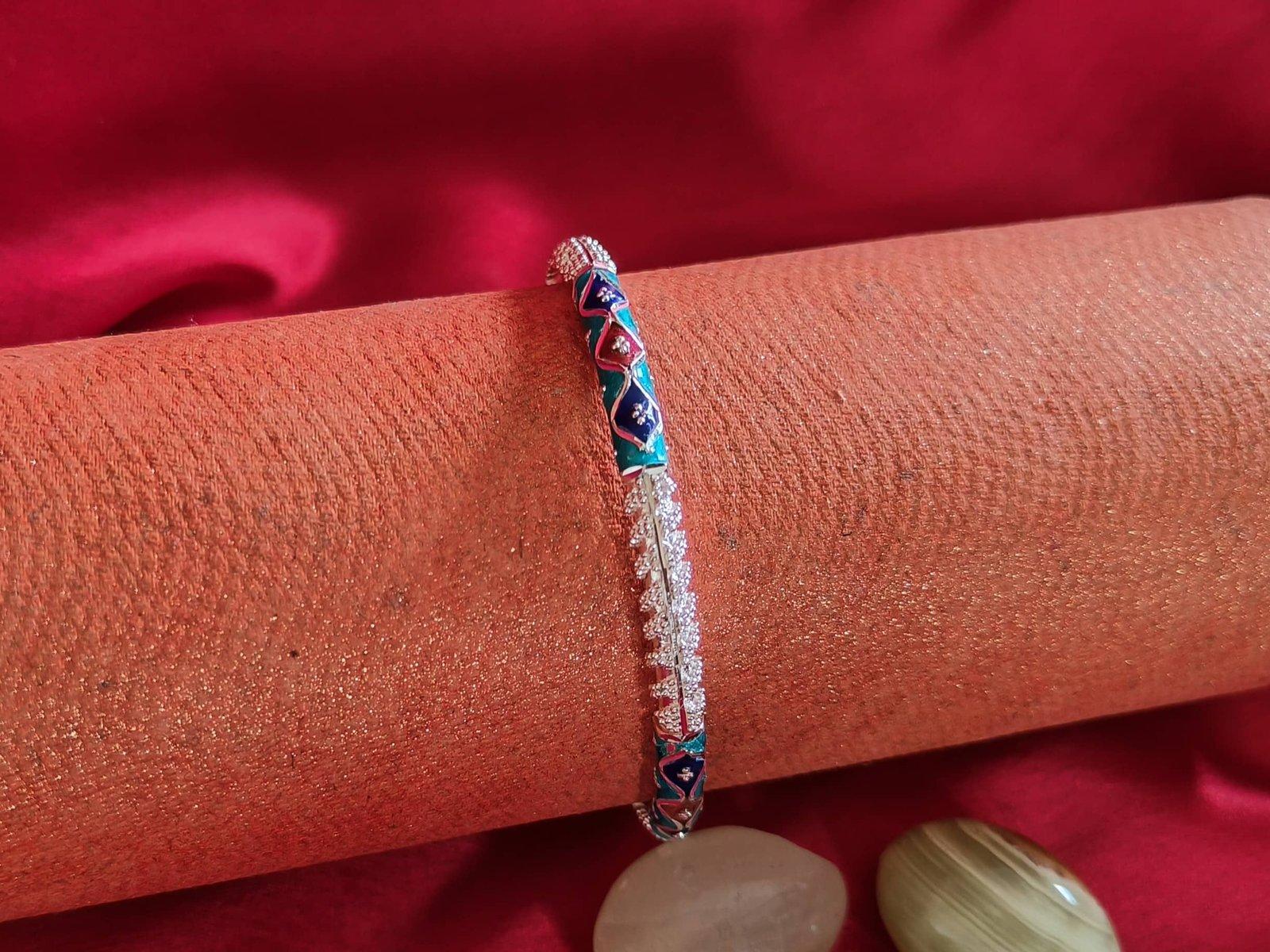 Gahenaz Silver Priya Manipuri Bangle 2.5 view 2