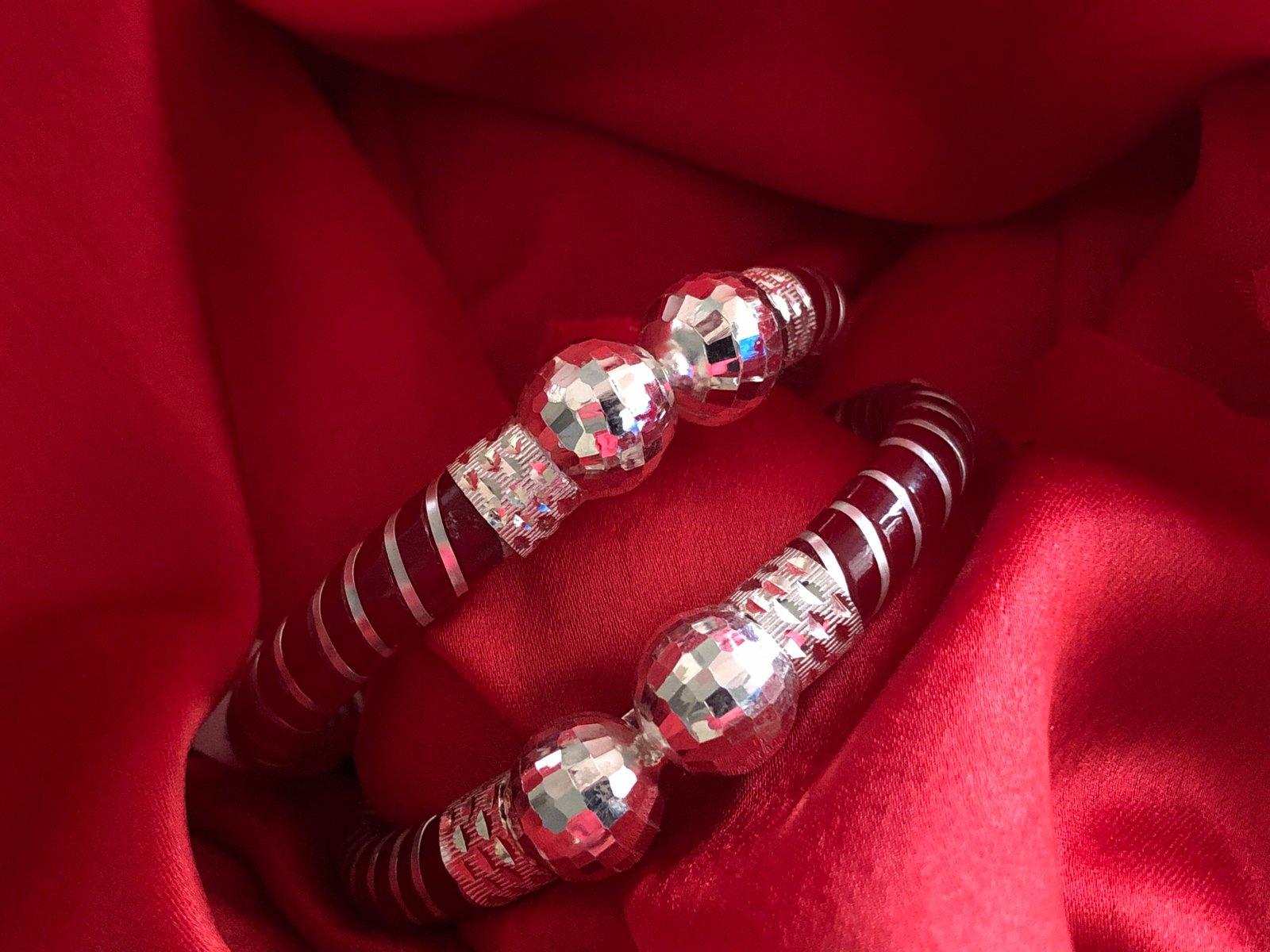 Gahenaz Silvera Krishna Red Pola Bangle 2.4 view 3