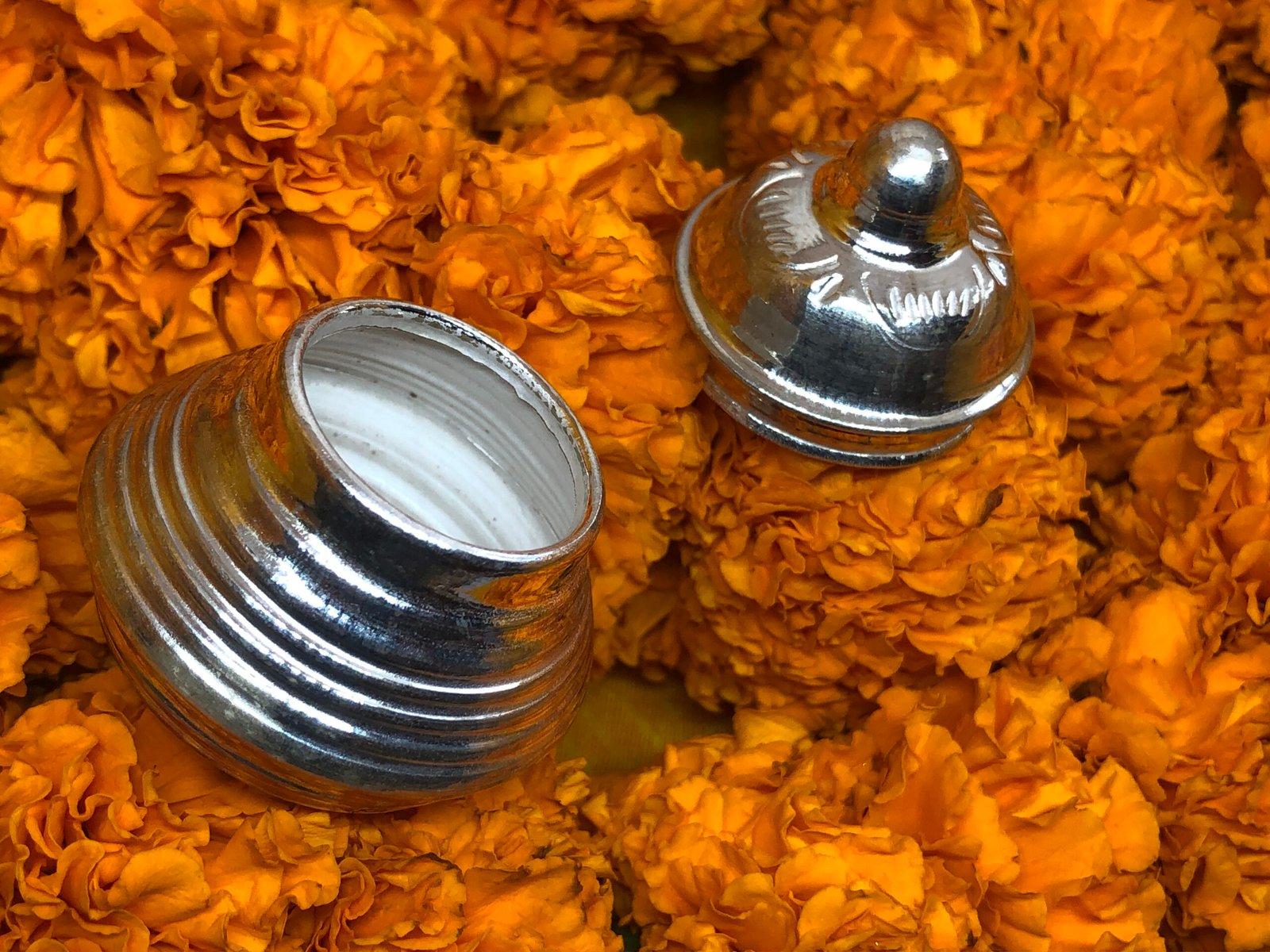 Ghot Sindoor Box/Kumkum Box/Sindoor Dibbi view 2