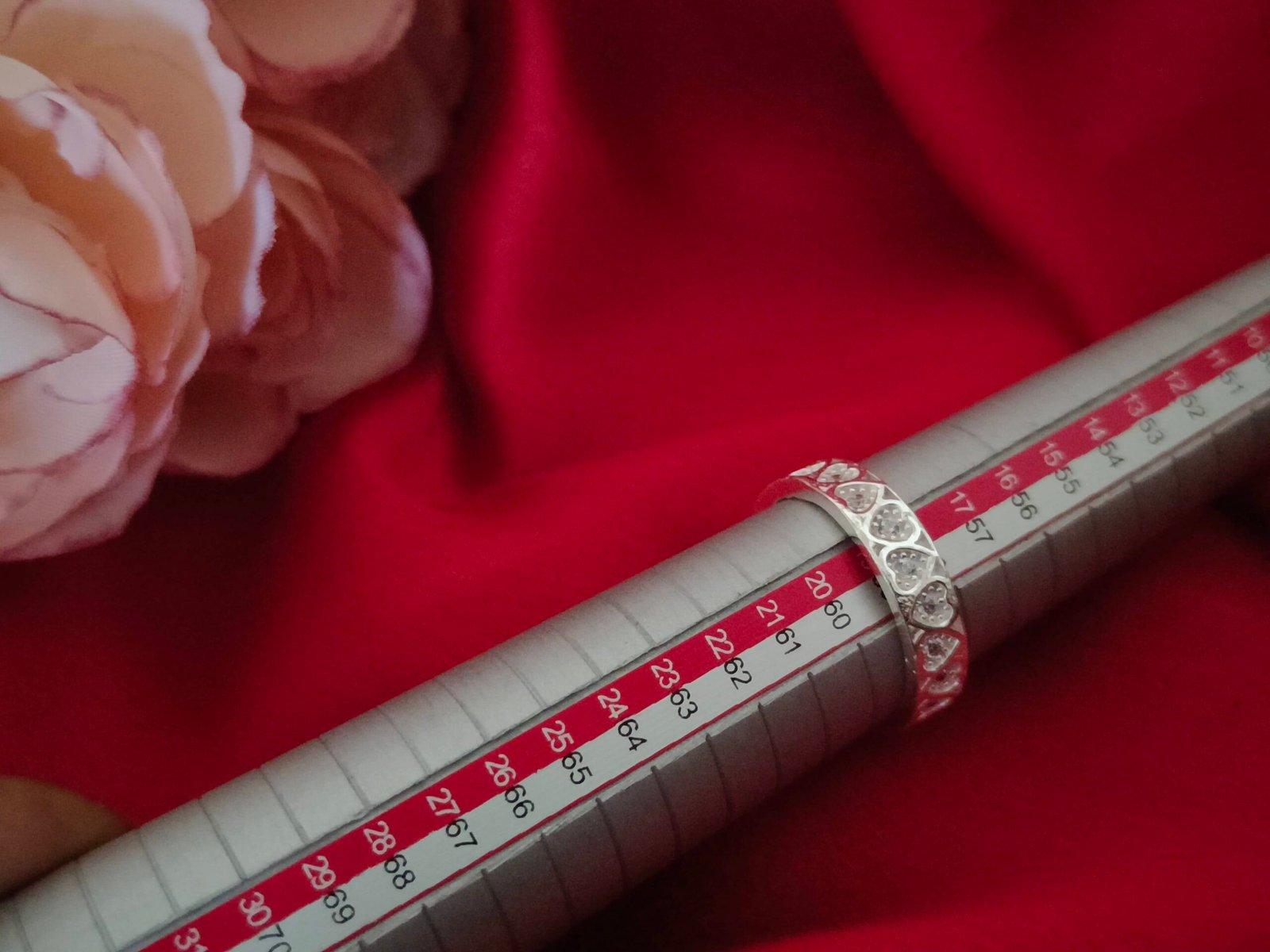 Heart Round Ring view 5