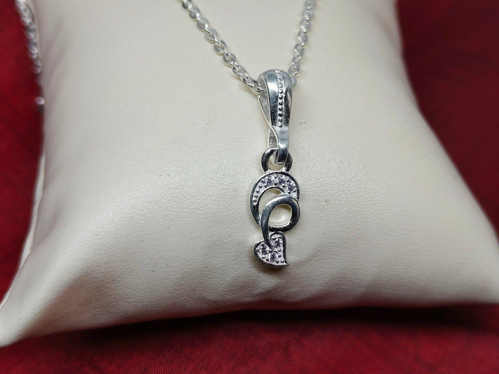 Heart shape Pendant with chain view 2