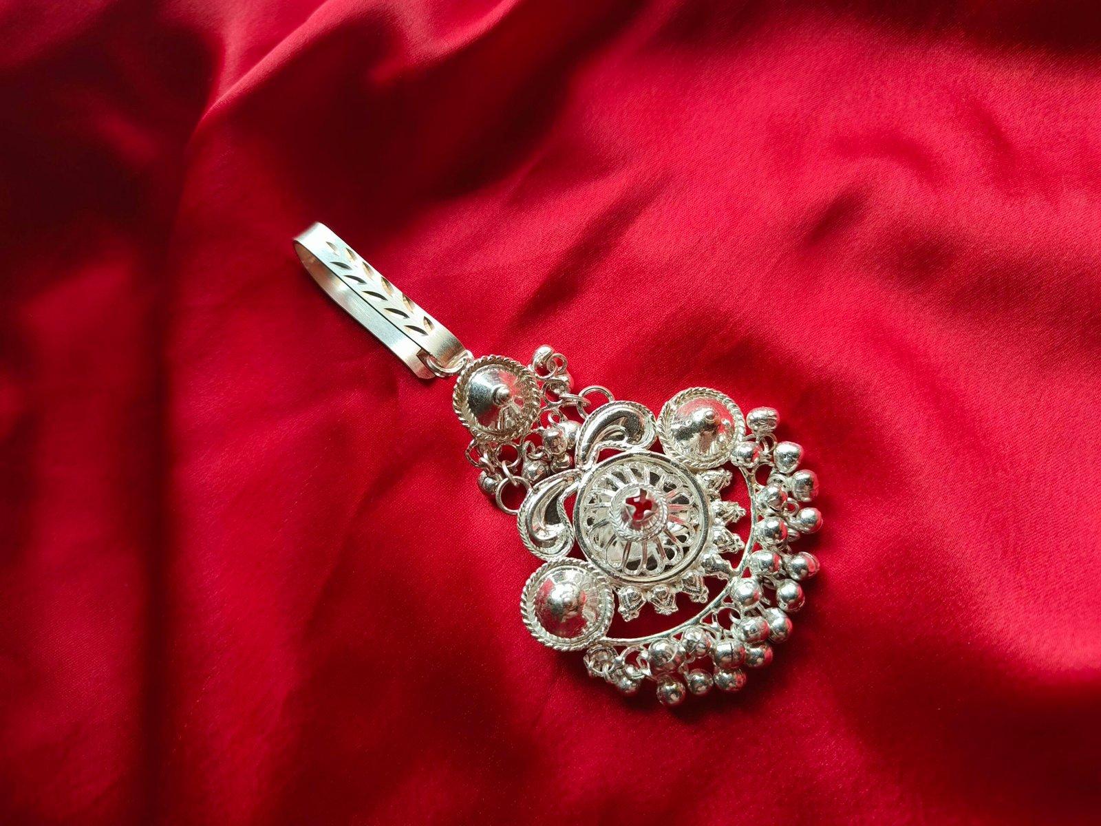 Hiranmayee Key Ring view 2