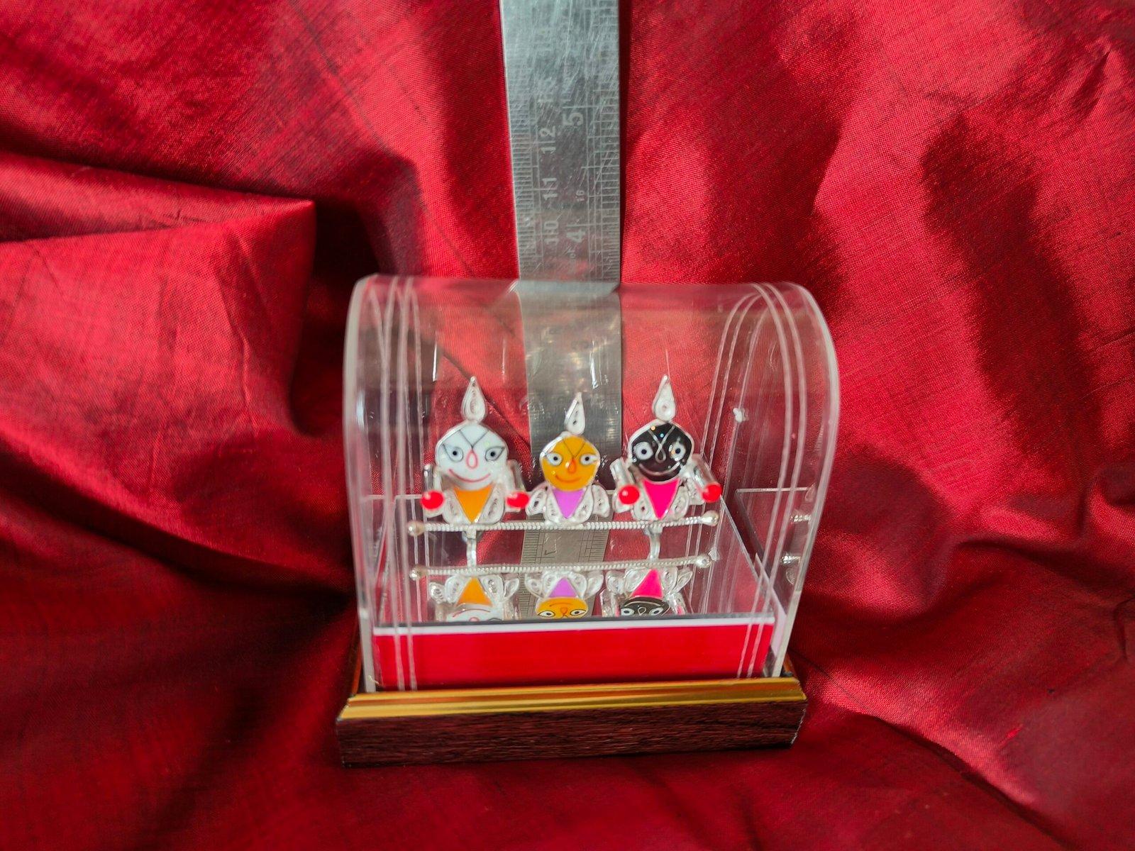 Jagannath Balaram Subhadra Idol view 3