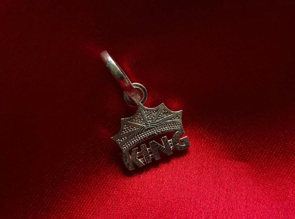 King Pendant