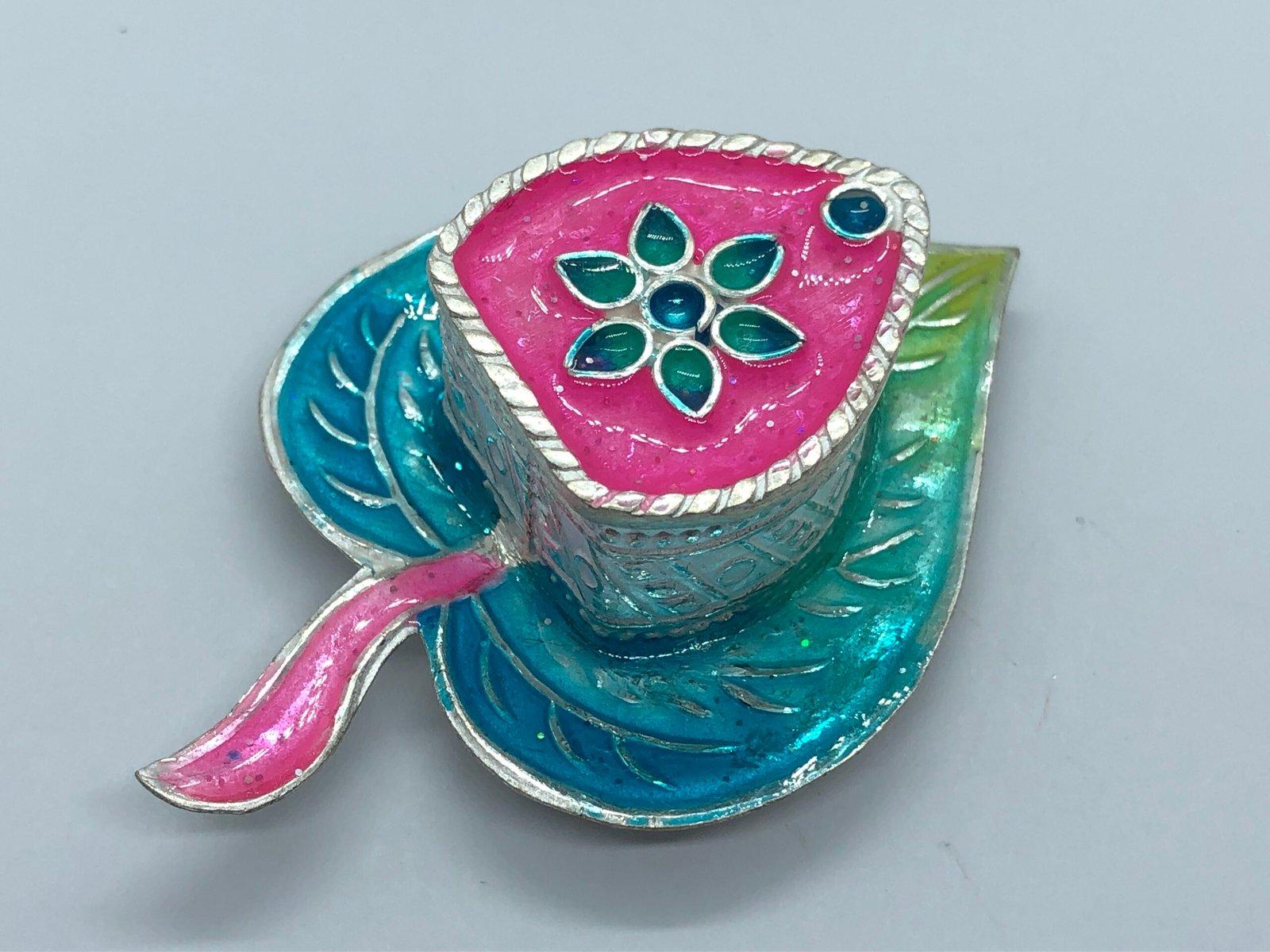 Leaf Sindoor Box/Kumkum Box view 3