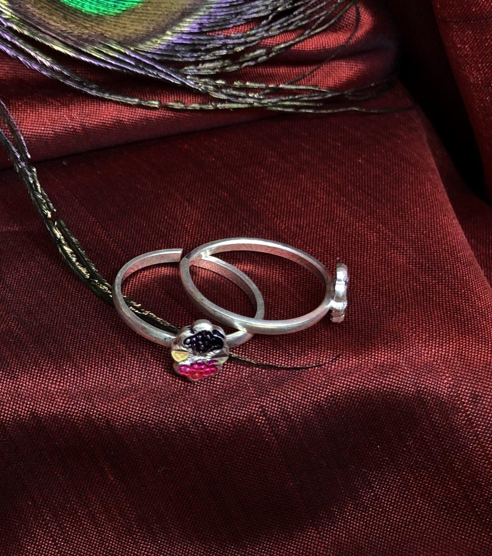 Lilac Flower Toe Ring/Stone Bichiya/ Toering view 2