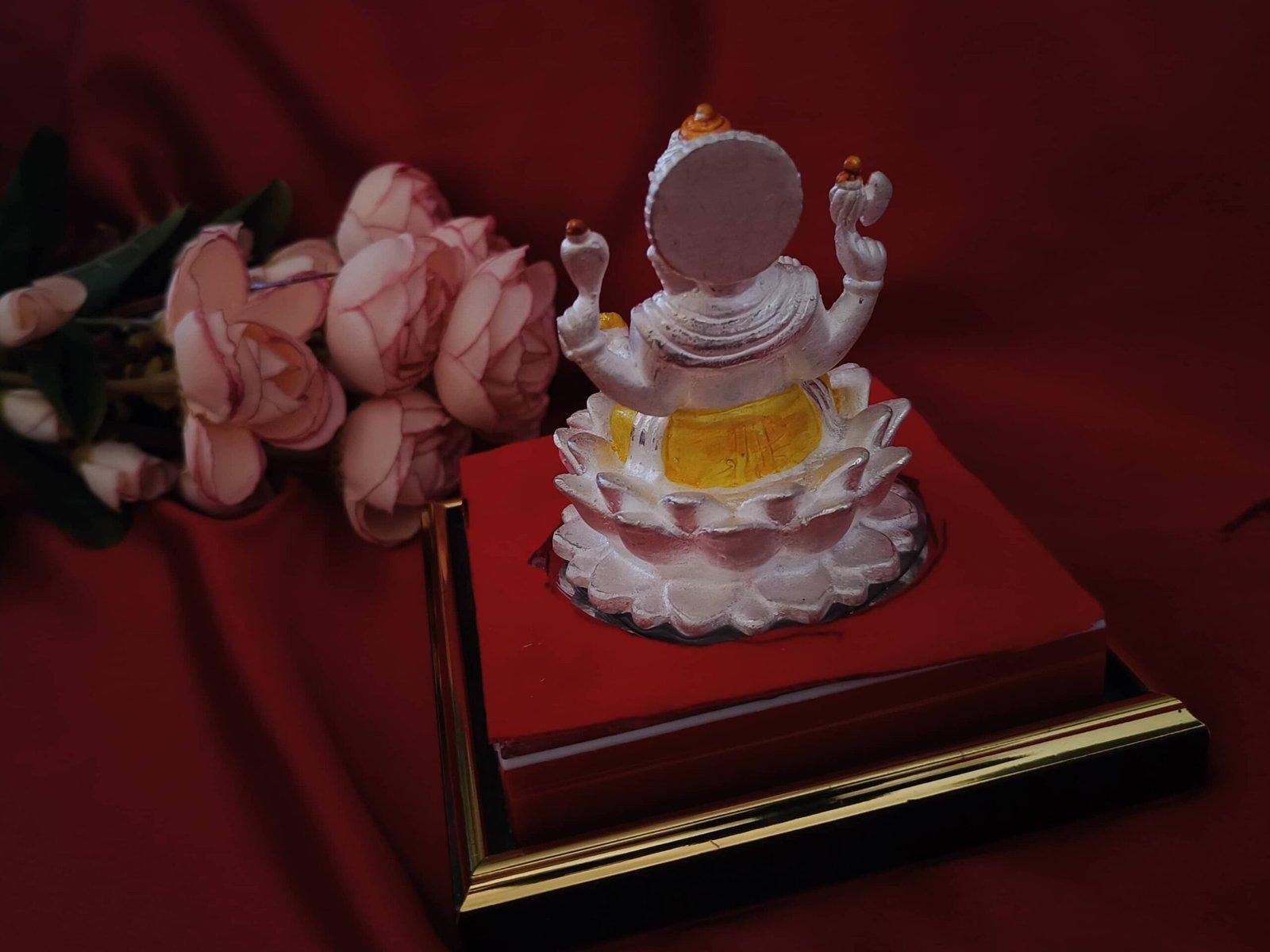 Meena Ganesh / Ganapati / Siddhivinayak sitting on a lotus view 5