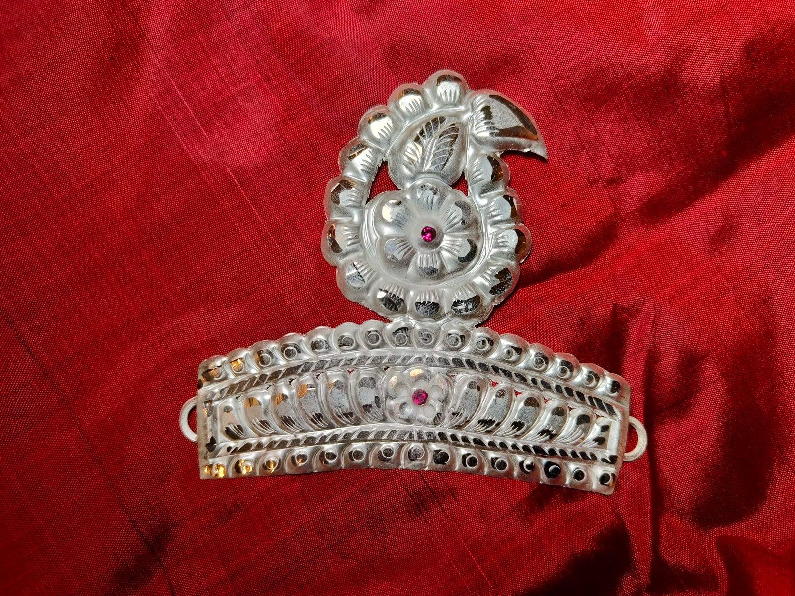 Monmohini Mukut 3.5inch view 3