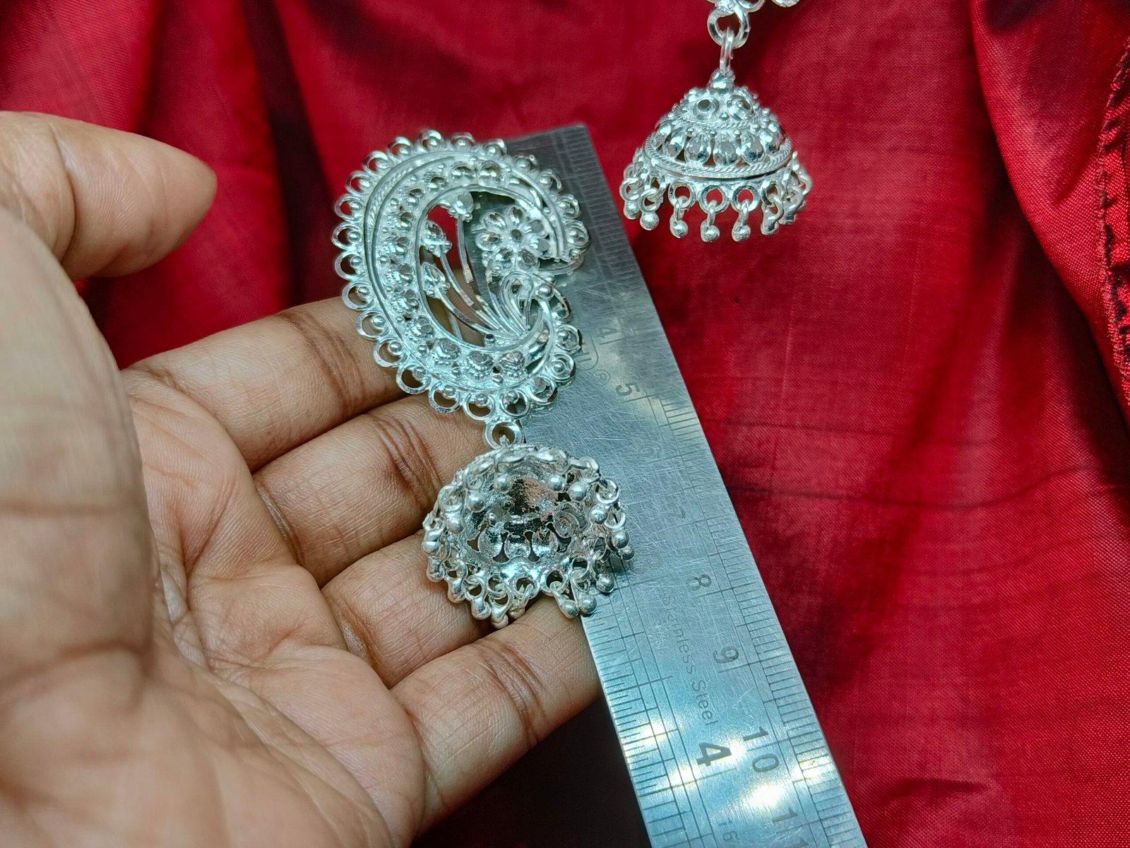 Mrinmayee Earrings /Kaan jhumko/Ear Cuff Jhumki Earring view 3