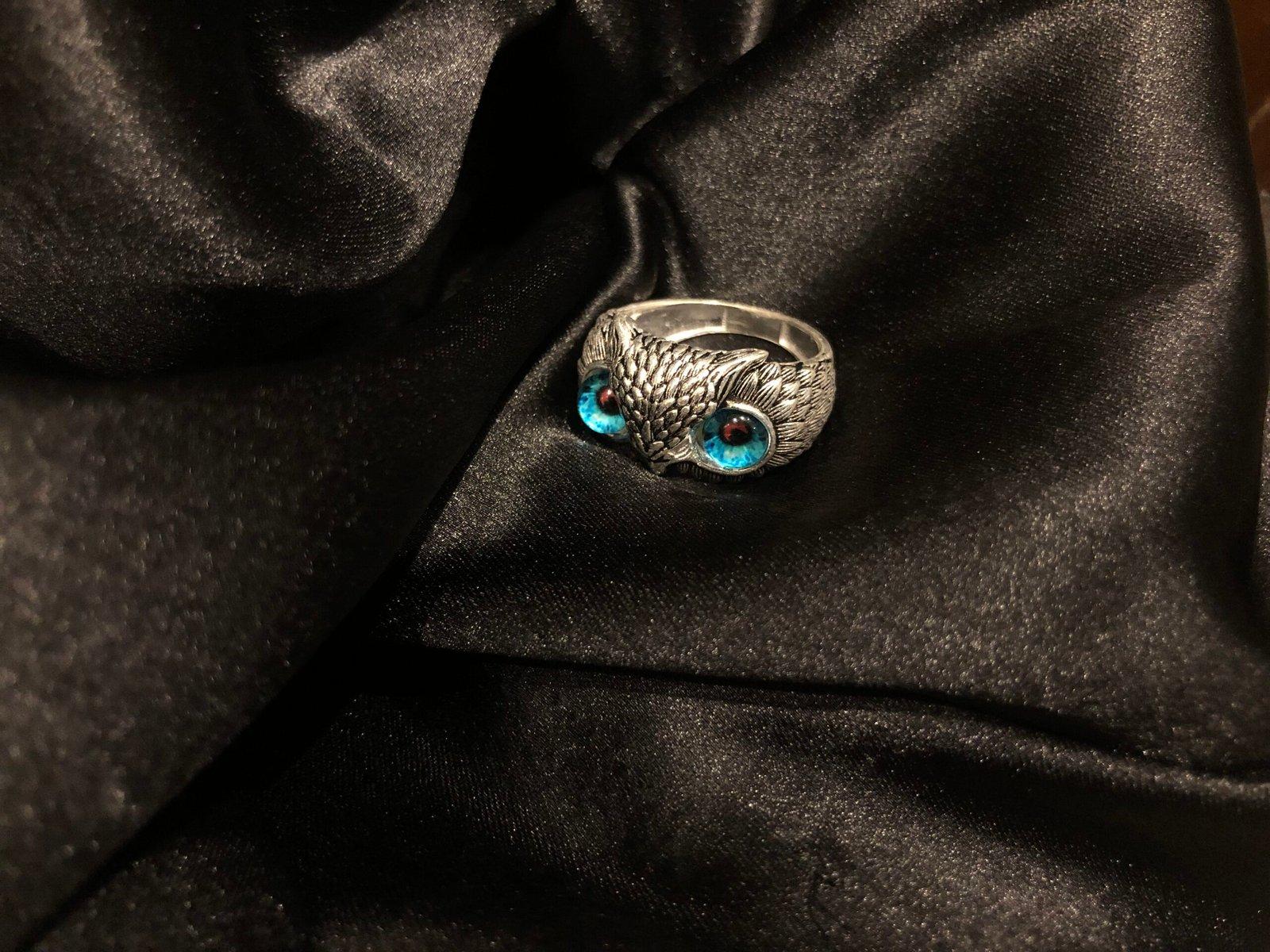 Owl Finger Ring view 5