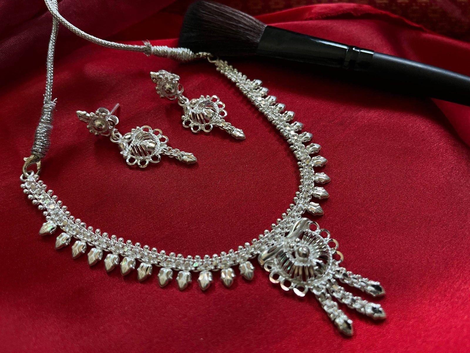 Padmini Necklace set