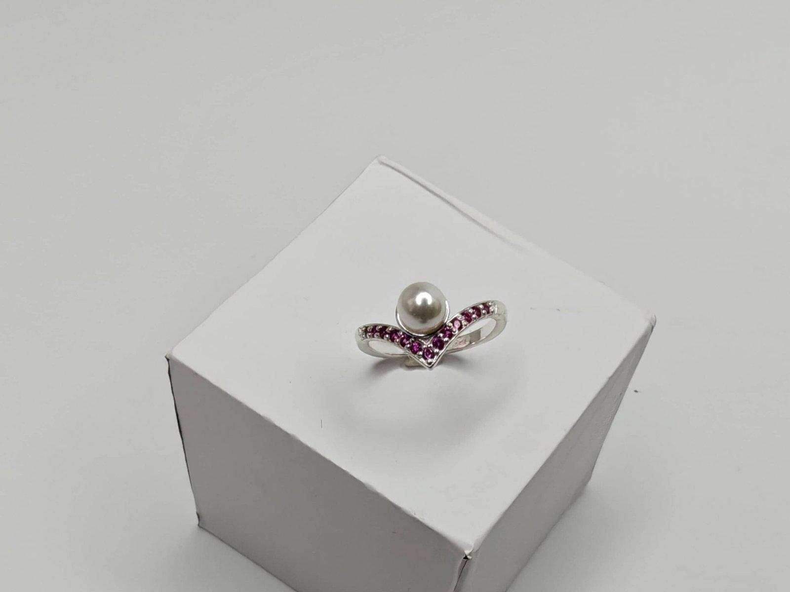 Pearl Finger ring Jeba view 2