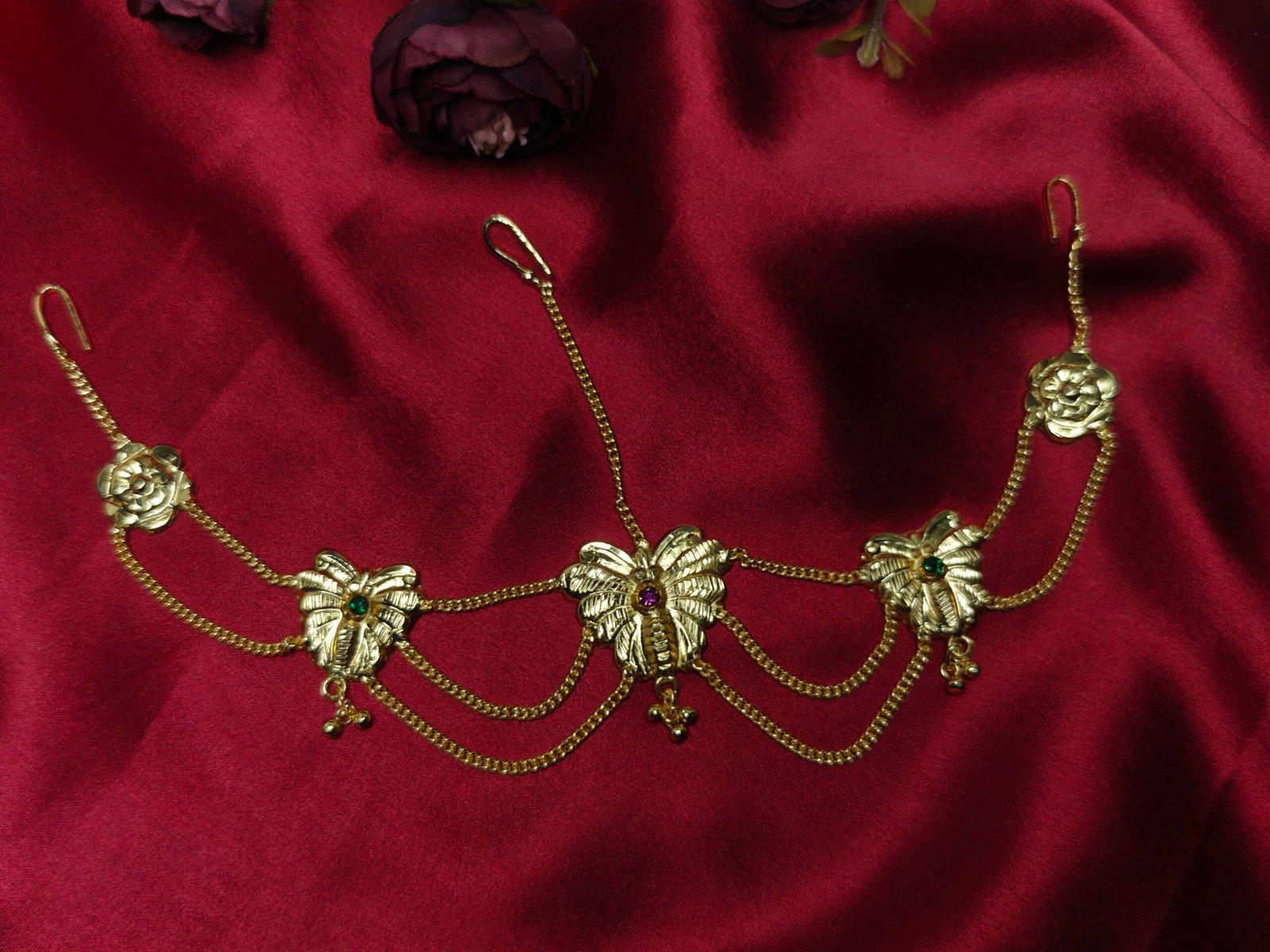 Projapati / Butterfly Tayra / Matha Patti Goldpolish view 3