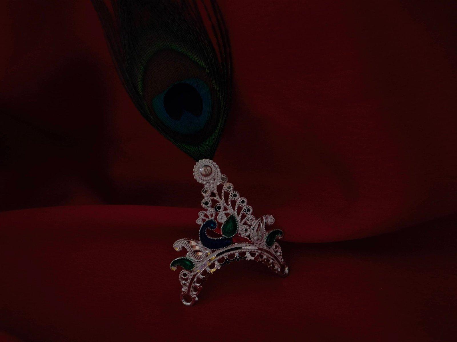 Rai Mukut / Crown view 2