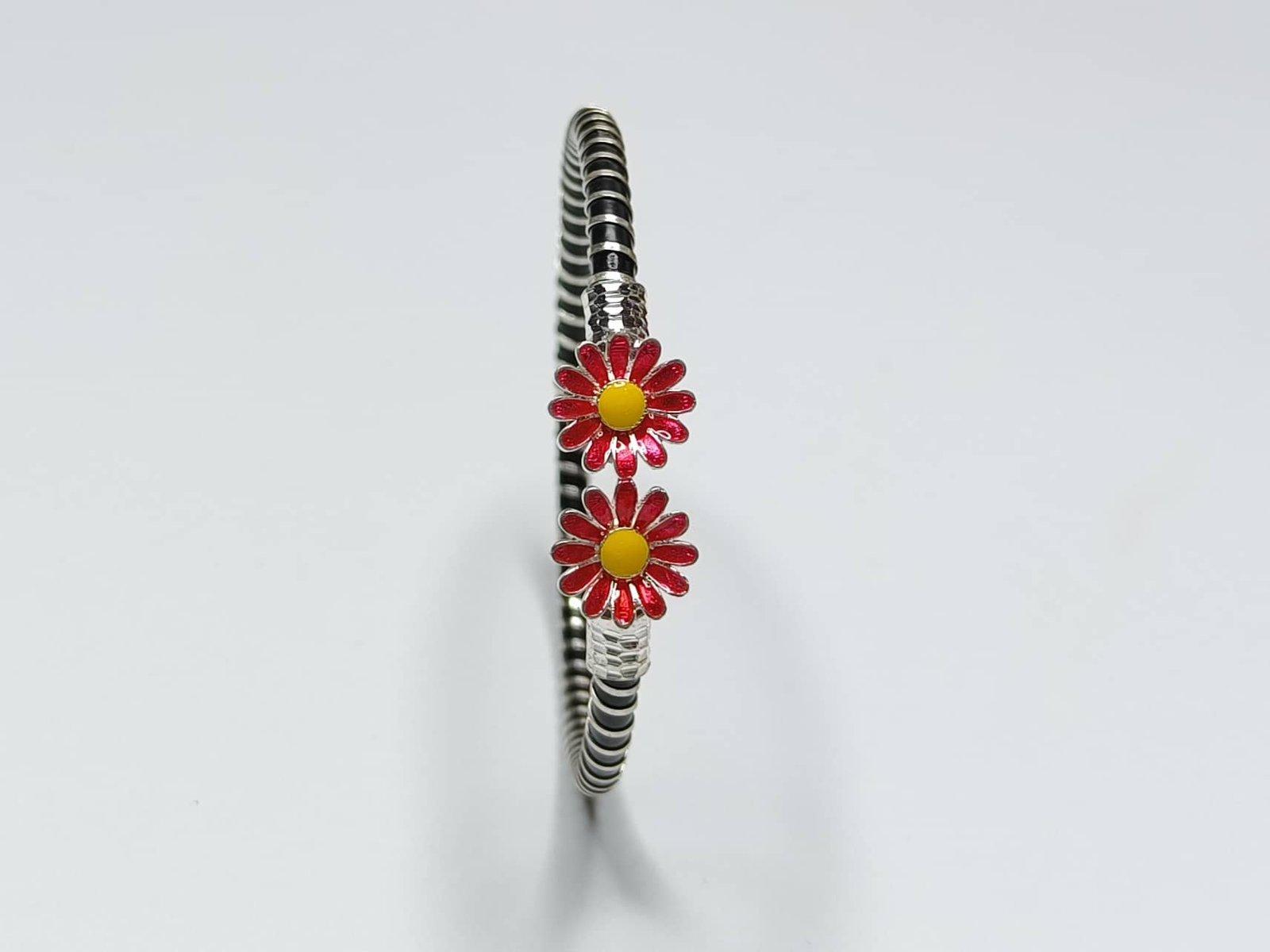 Red Daisy flower Loha / Noa / Iron Bangle 2.4