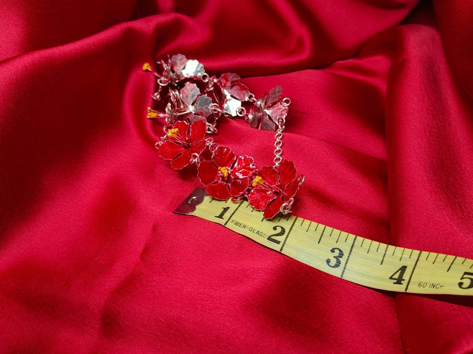 Red Meena Joba / 1inch Hibiscus Flower Garland (Mala) for Idol view 3