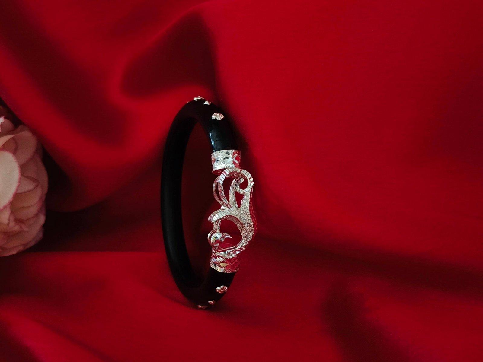 Roshni Silver Pola/Pola Badhano size 2.4. view 2