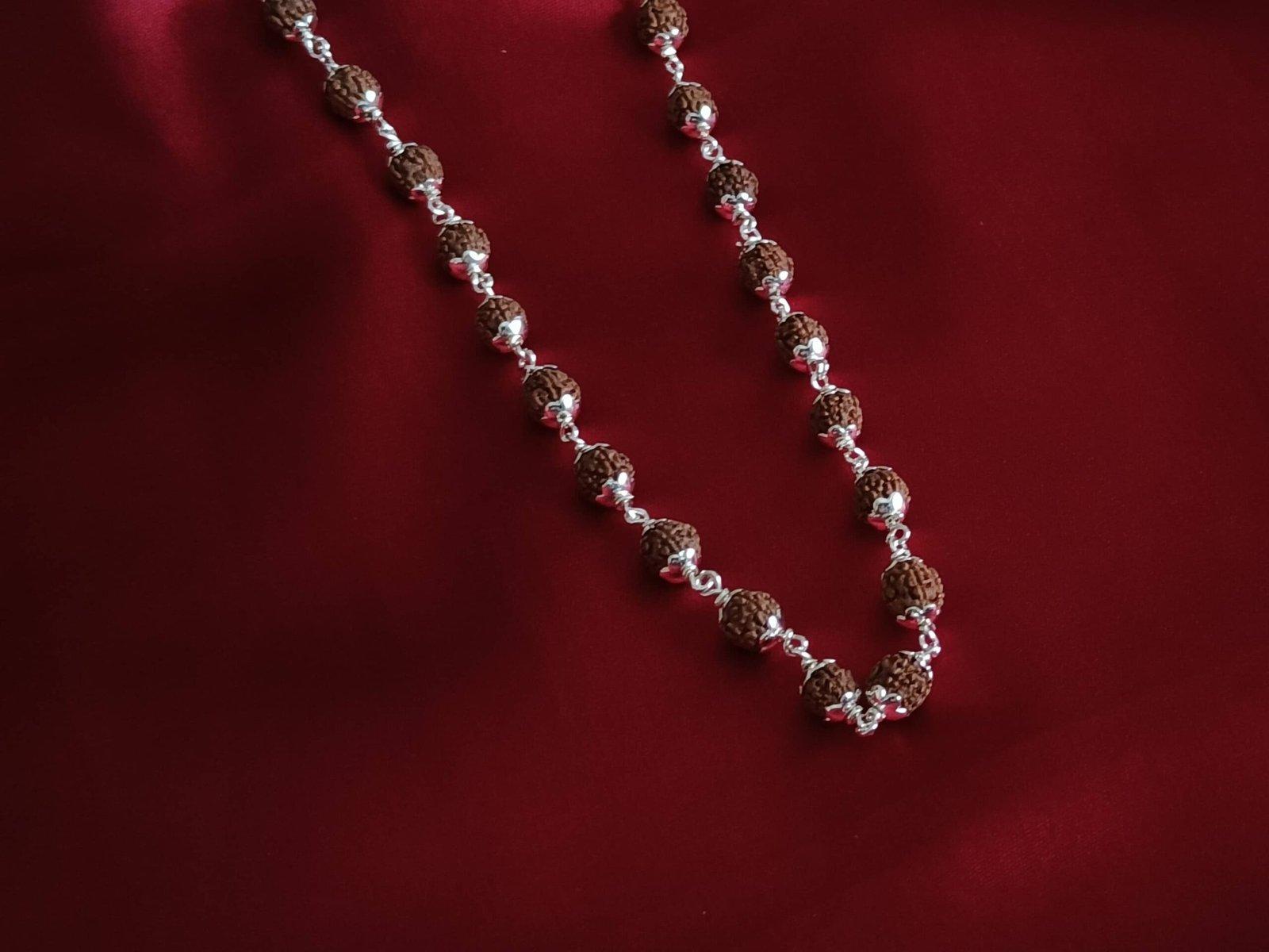 Rudraksha Mala / Har