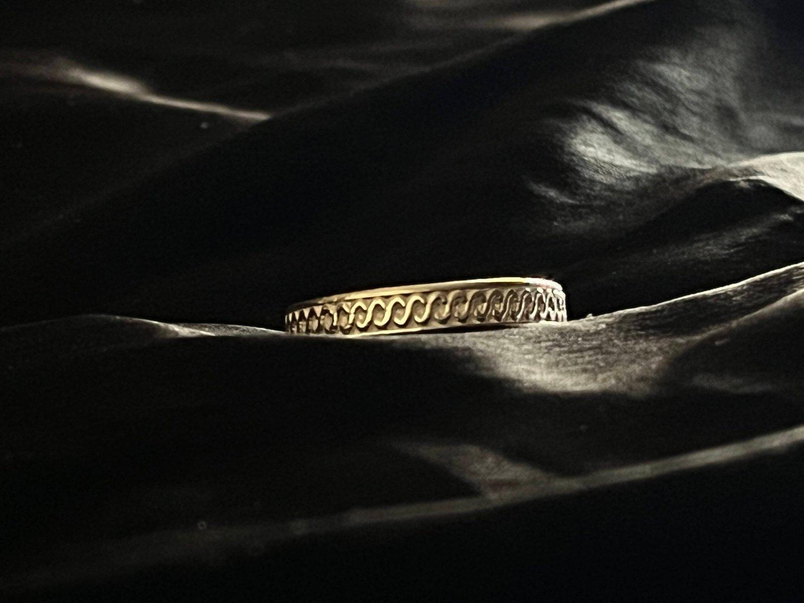 Silvan Edge Finger Ring /Thumb Ring