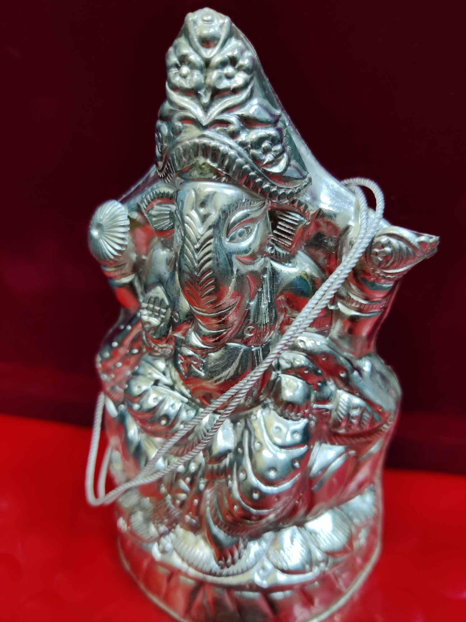 Silver Poite, Threads/Janeu/ janva /yadnyopavit view 2