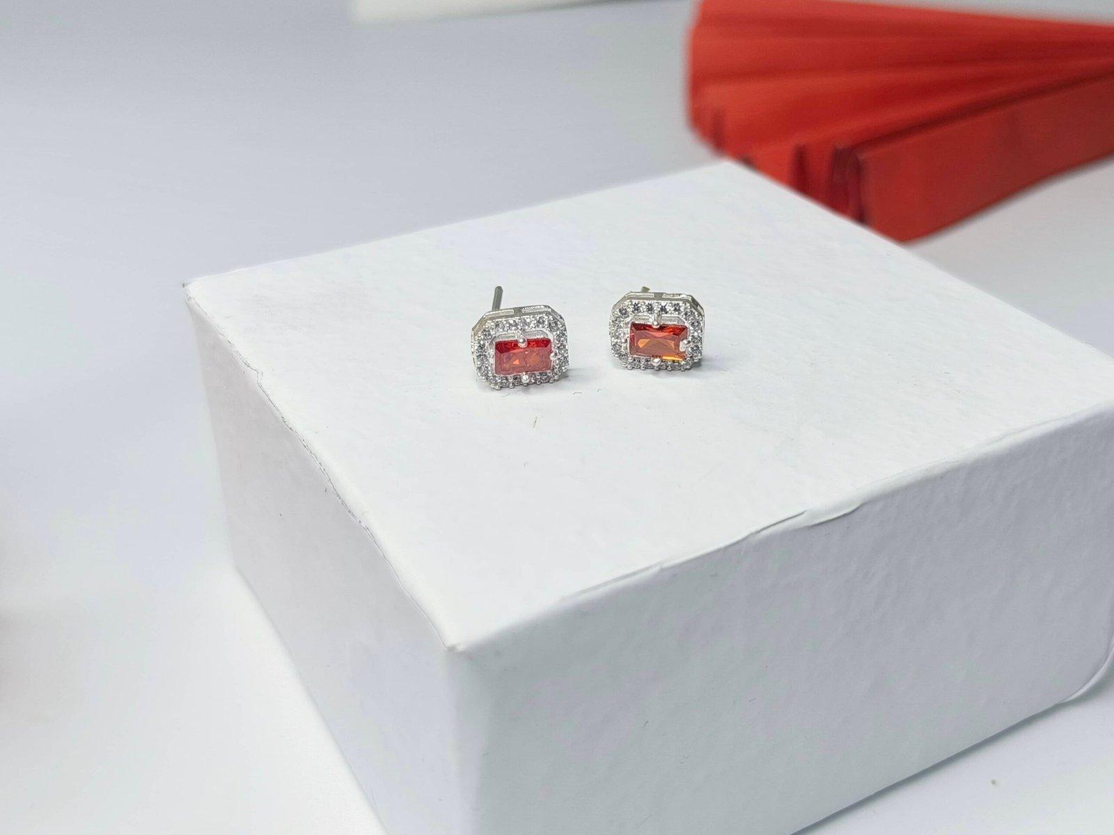 Stone Ear Top Aria view 3