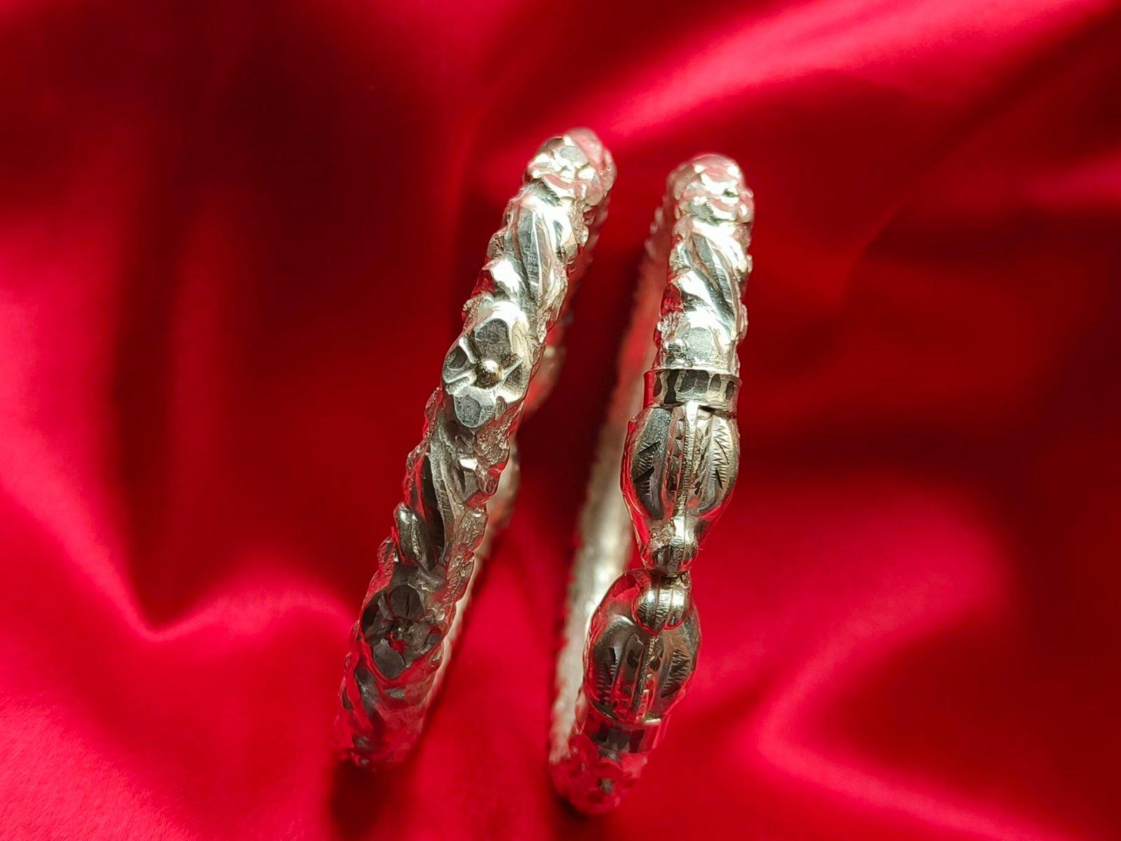 Traditional Bangle/Bala/Naksha Bala 2.4