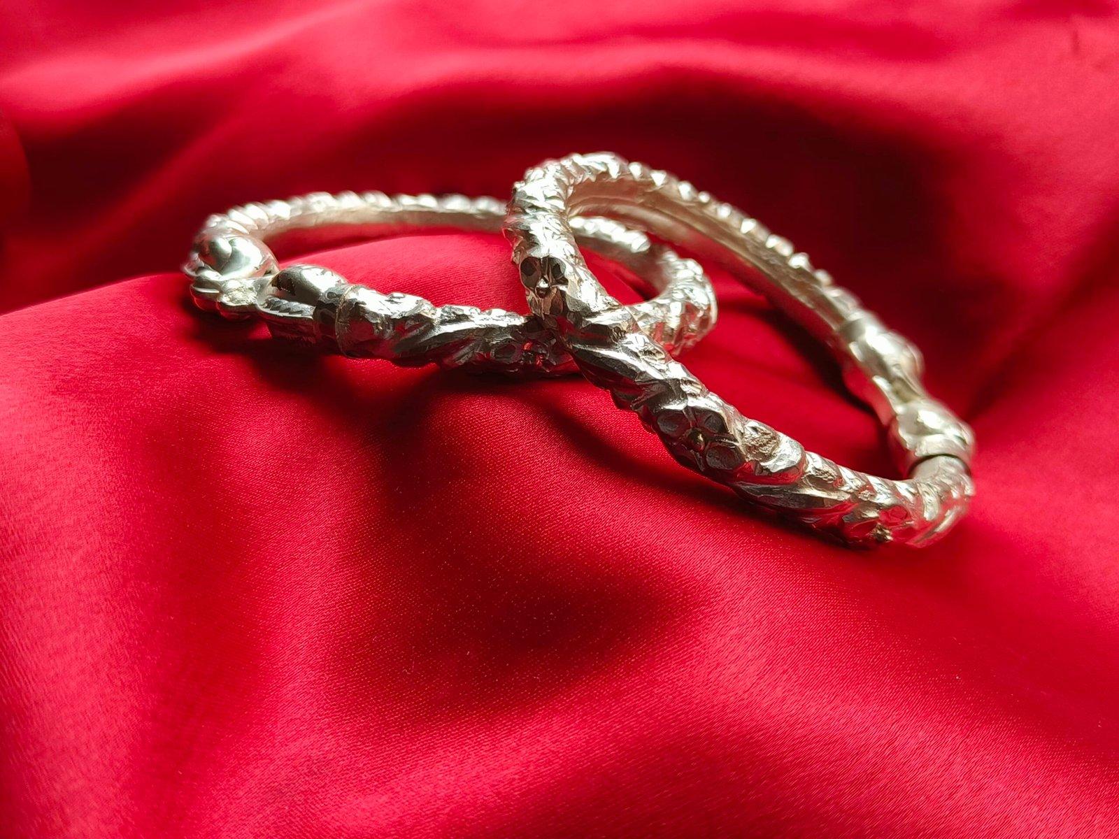 Traditional Bangle/Bala/Naksha Bala 2.4 view 2