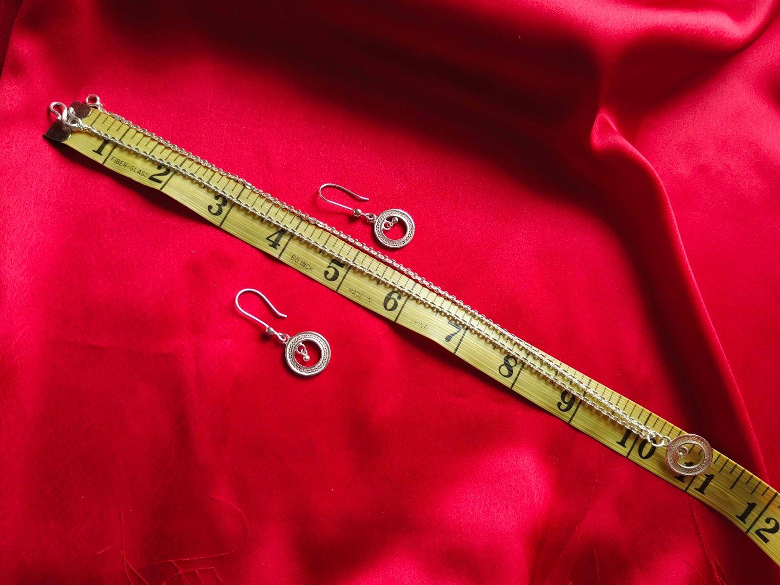 Udichi Filigree Pendant Earring set view 4