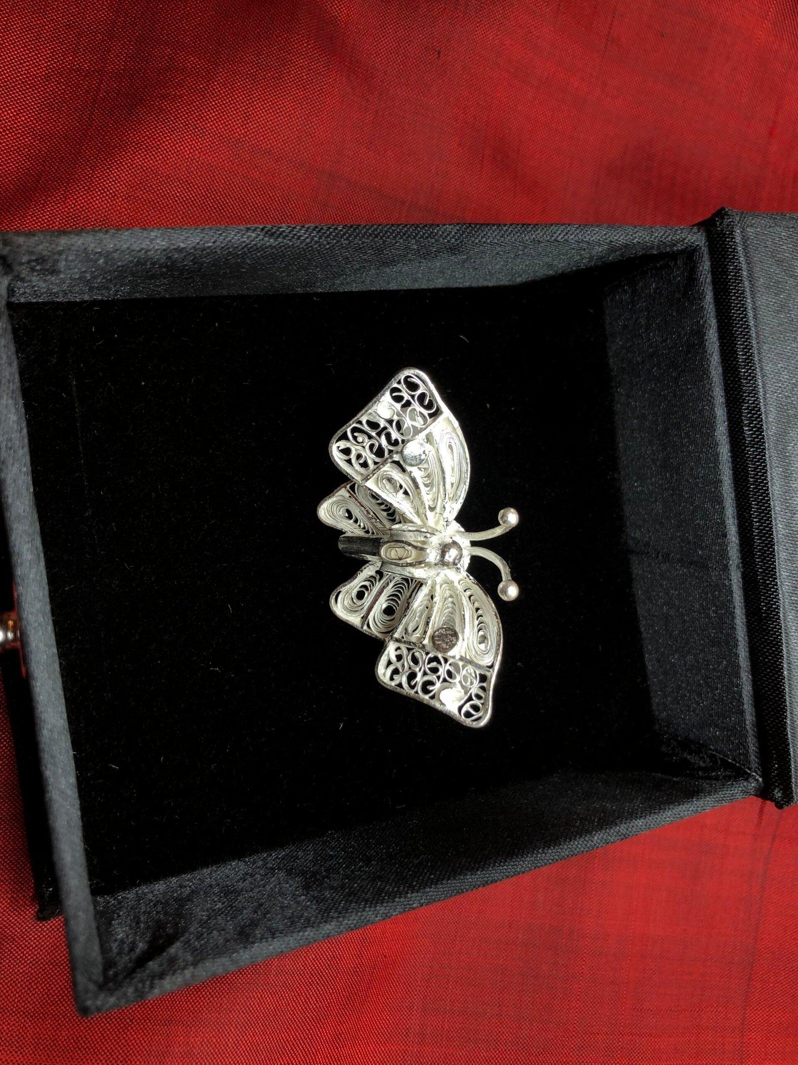 Butterfly Saree Pin view 3