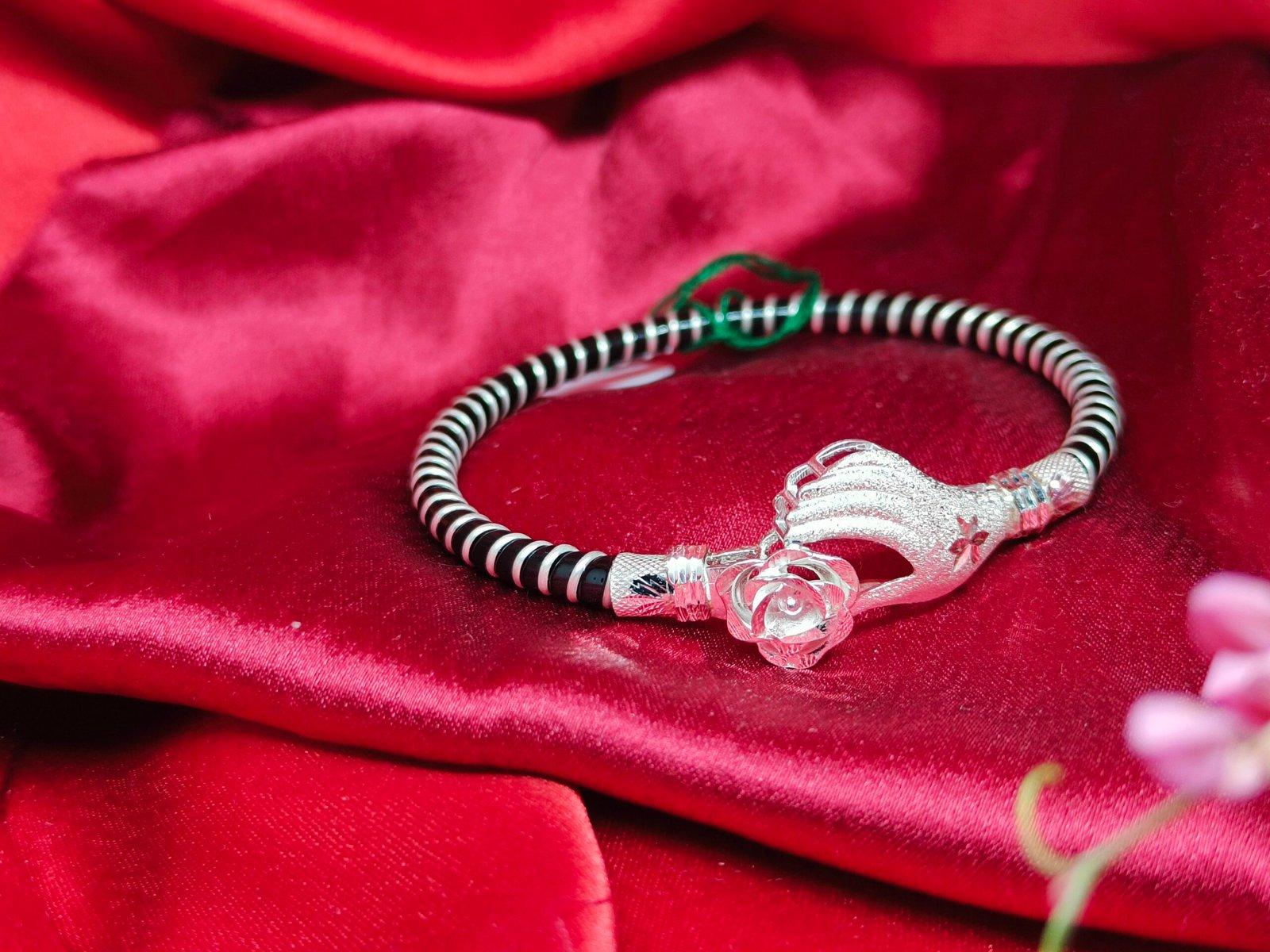 Gahenaz Silver Parijat Loha / Noa / Iron Bangle / Kada 2.5 view 3