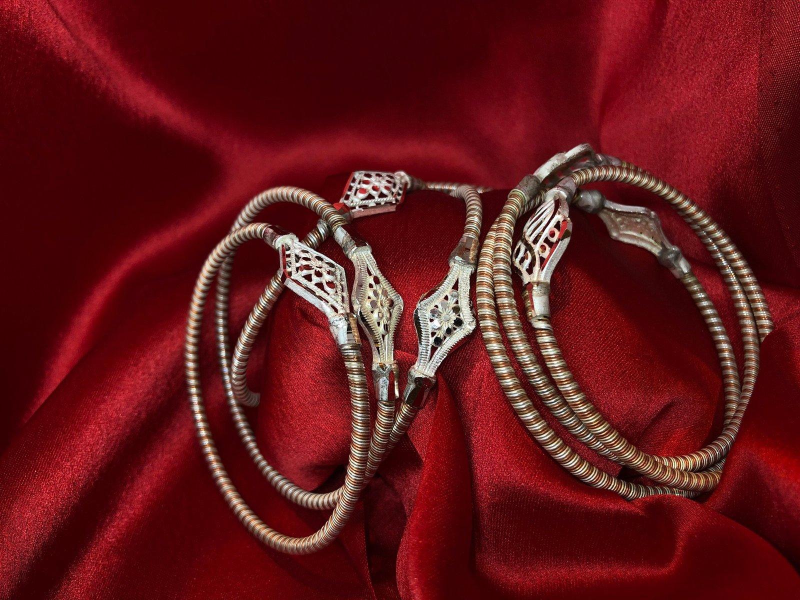 Madhumanti Tintar Loha / Noa / 3Metal Bangle / লোহা / নোয়া 2.1, 2.2, 2.4,2.5,2.6 view 2