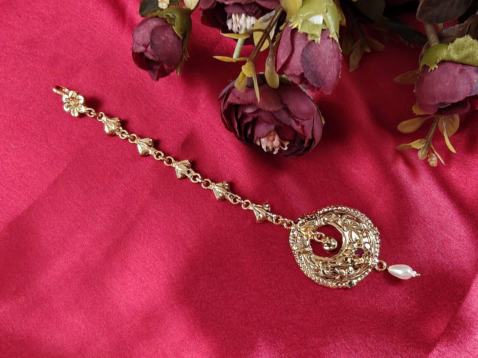 Parama Tikli / Mangtika Gold Polished view 4